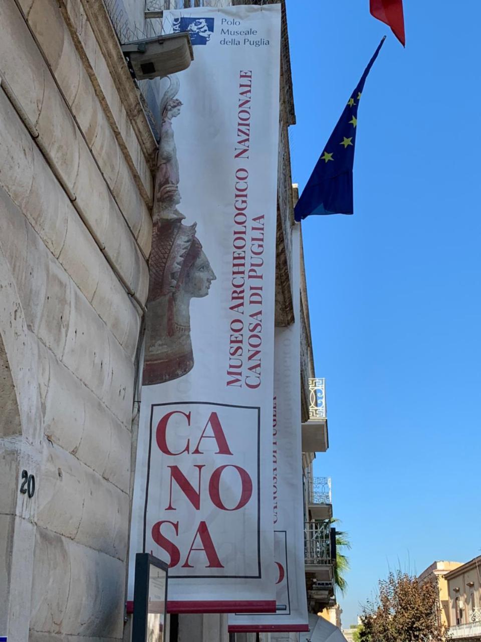 Agora B&B Urban Relais Canosa di Puglia Luaran gambar